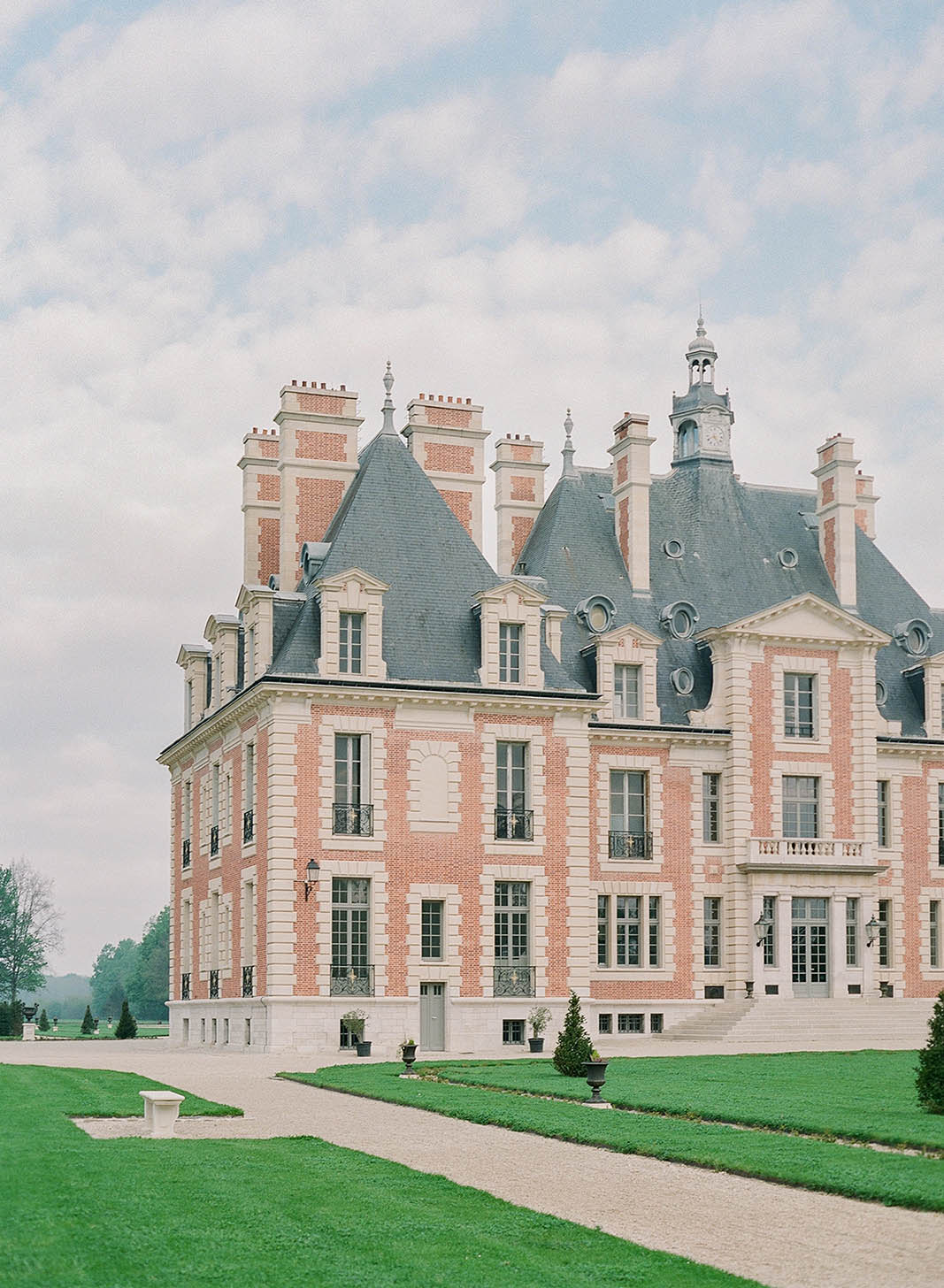 Façade du Château de Nainville-les-Roches